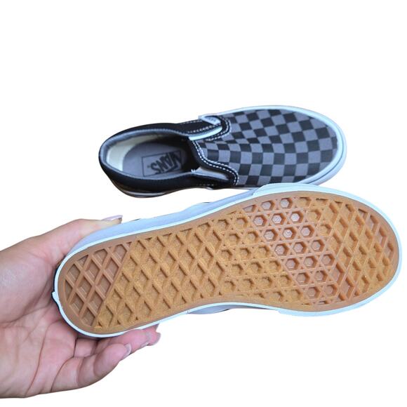 Little Kids Classic Slip-On Checkerboard Shoe Size: 1 - Picture 3 of 4